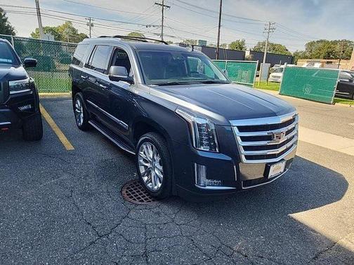 2020 Cadillac Escalade Luxury