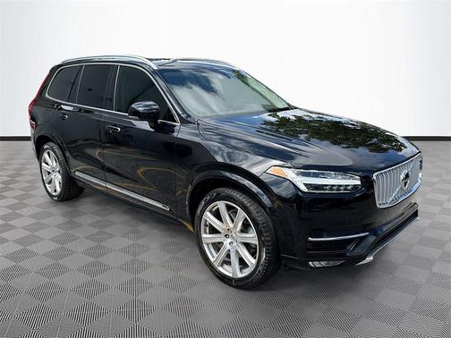 2019 Volvo XC90 T6 Inscription
