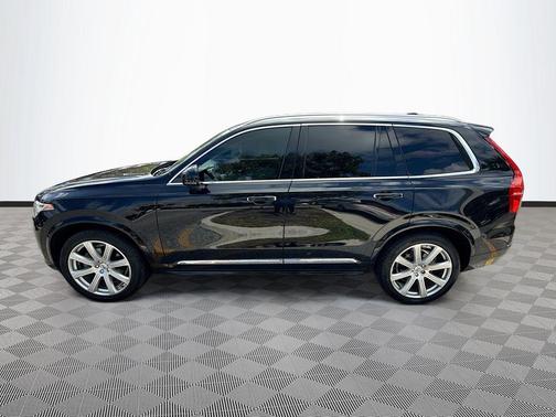 2019 Volvo XC90 T6 Inscription