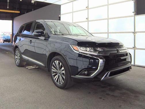 2020 Mitsubishi Outlander SE