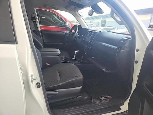 2022 Toyota 4Runner TRD Off Road