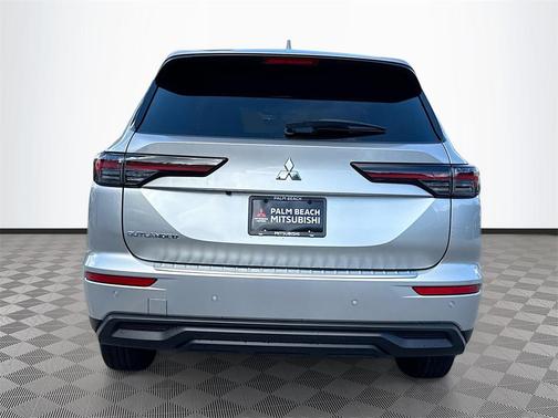 2025 Mitsubishi Outlander ES 2.5 2WD