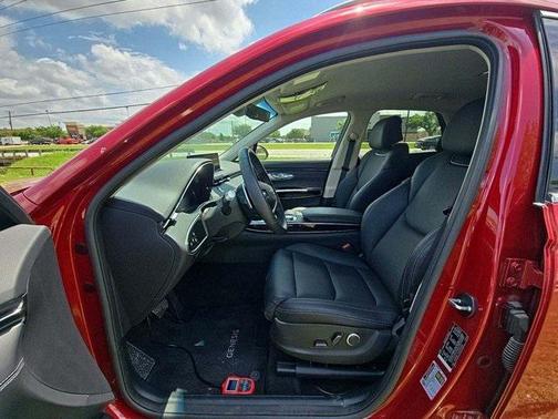 2025 Genesis GV70 2.5T AWD