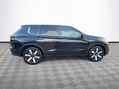 2025 Mitsubishi Outlander SE 2.5 2WD