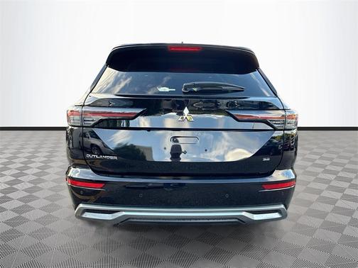 2025 Mitsubishi Outlander SE 2.5 2WD