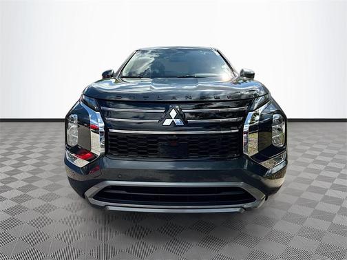 2025 Mitsubishi Outlander SE 2.5 2WD