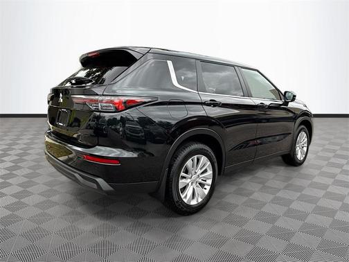 2025 Mitsubishi Outlander ES 2.5 2WD