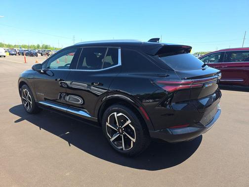 Black 2024 Chevrolet Equinox EV 2LT