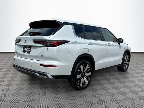 2025 Mitsubishi Outlander SE 2.5 2WD