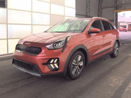 2022 Kia Niro LXS