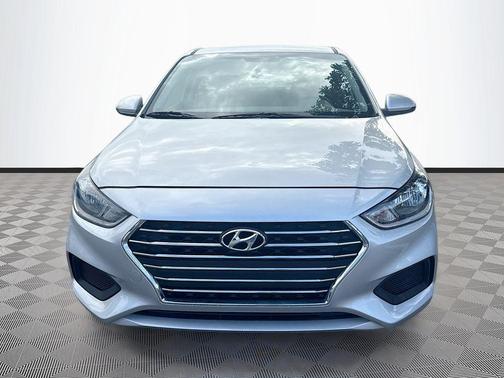 2022 Hyundai Accent SE