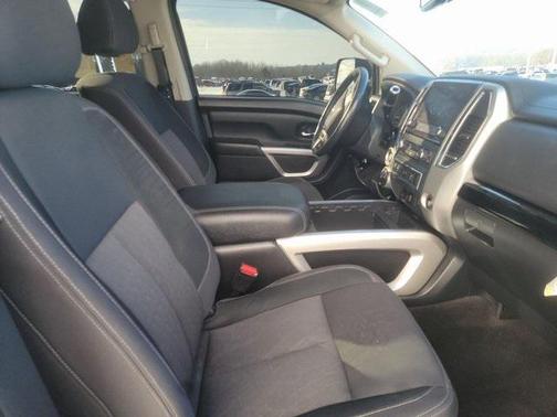 2021 Nissan Titan XD SV