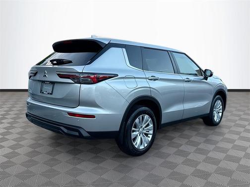 2025 Mitsubishi Outlander ES 2.5 2WD