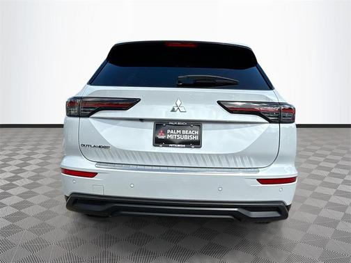 2025 Mitsubishi Outlander ES 2.5 2WD