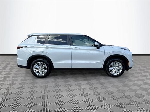 2025 Mitsubishi Outlander ES 2.5 2WD