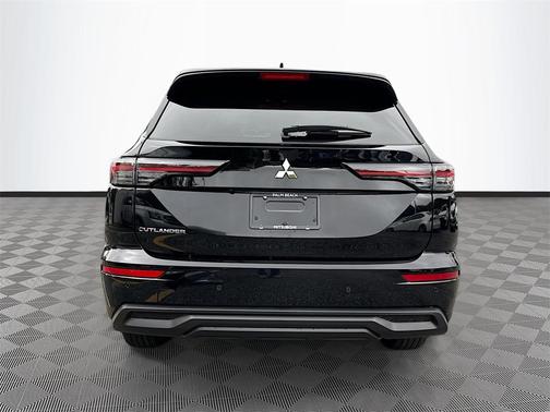 2025 Mitsubishi Outlander ES 2.5 2WD