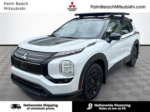White Diamond With Black Roof 2026 Mitsubishi Outlander TRAIL EDITION S-AWC