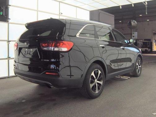 2018 Kia Sorento EX