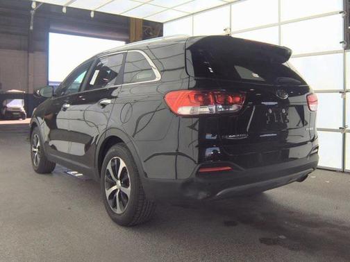 2018 Kia Sorento EX