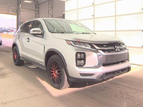 2020 Mitsubishi Outlander Sport SE