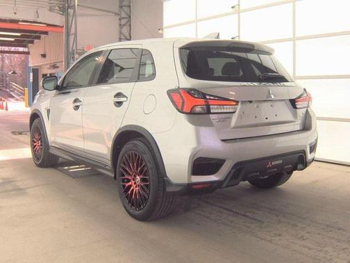 2020 Mitsubishi Outlander Sport SE