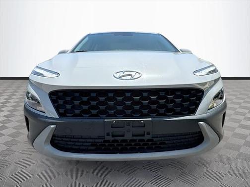 2023 Hyundai KONA SE