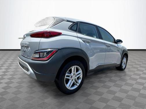2023 Hyundai KONA SE