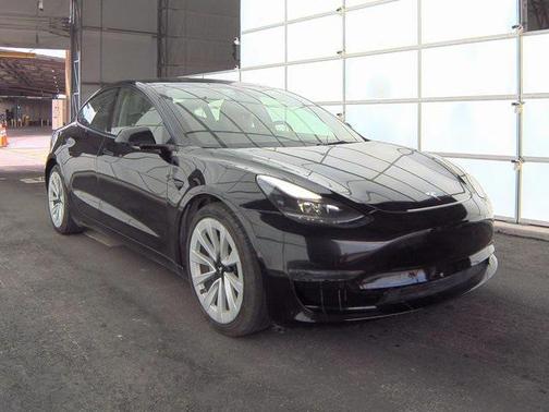 2022 Tesla Model 3 Standard Range