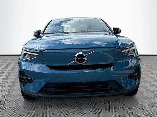2023 Volvo C40 Recharge Pure Electric Twin Plus