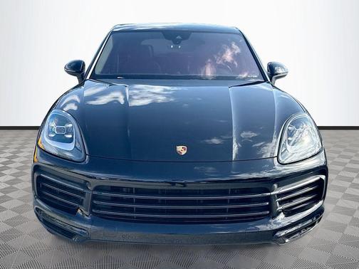 Black 2023 Porsche Cayenne Platinum Edition