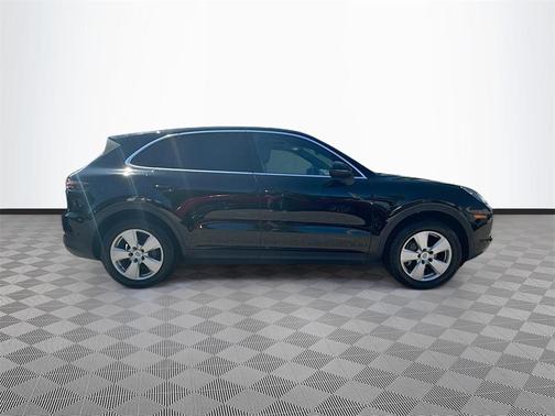 2019 Porsche Cayenne Cayenne