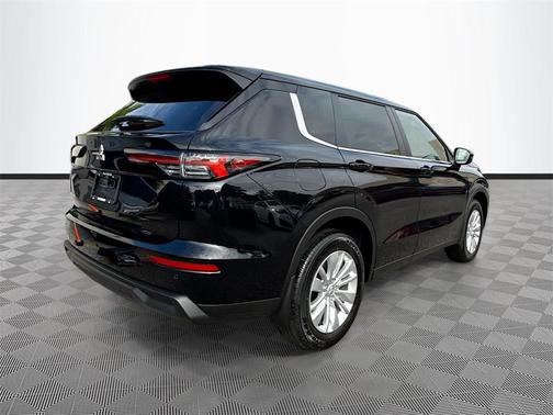 2025 Mitsubishi Outlander ES 2.5 2WD