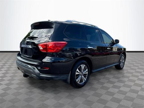 2020 Nissan Pathfinder S 2WD