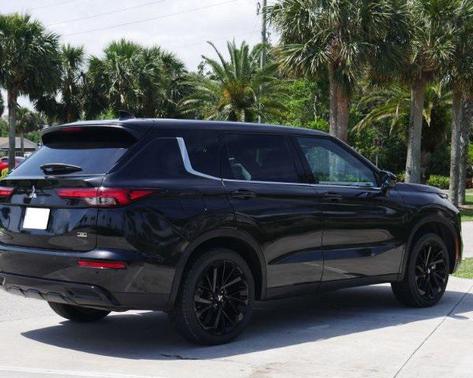 2024 Mitsubishi Outlander SE Black Edition S-AWC