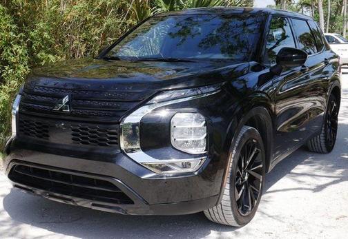2024 Mitsubishi Outlander SE Black Edition S-AWC