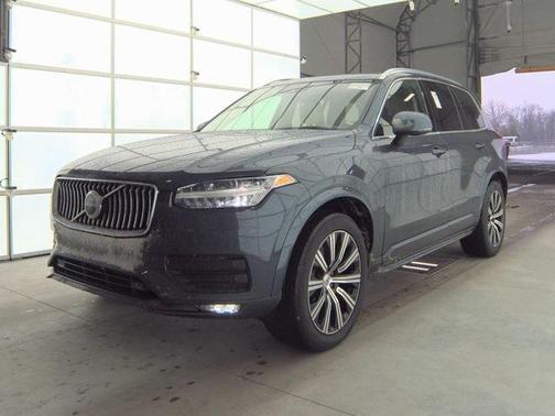 2020 Volvo XC90 T5 Momentum