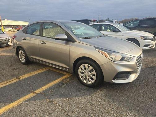 2021 Hyundai Accent SE