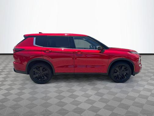 Diamond 2026 Mitsubishi Outlander LE