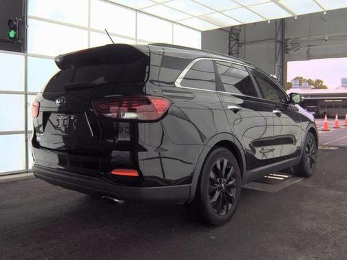 2019 Kia Sorento S