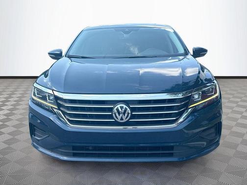 Tourmaline Blue Metallic 2021 Volkswagen Passat 2.0T SE