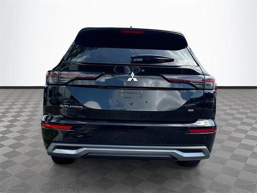 2025 Mitsubishi Outlander SE 2.5 2WD