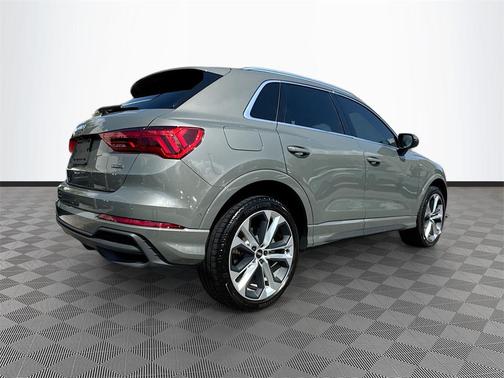 2021 Audi Q3 45 S line Premium Plus