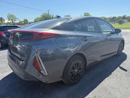 2018 Toyota Prius Prime Plus