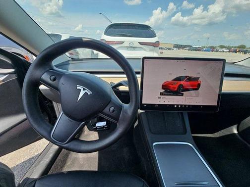 2023 Tesla Model 3 Standard Range