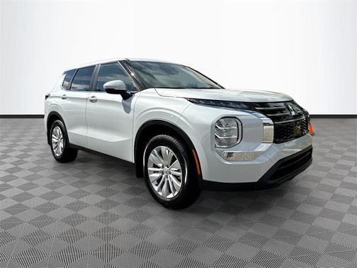 2025 Mitsubishi Outlander ES 2.5 2WD