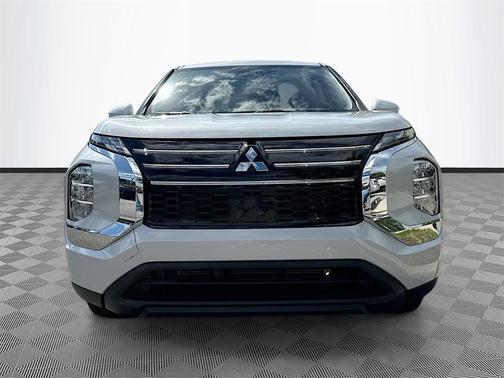 2025 Mitsubishi Outlander ES 2.5 2WD