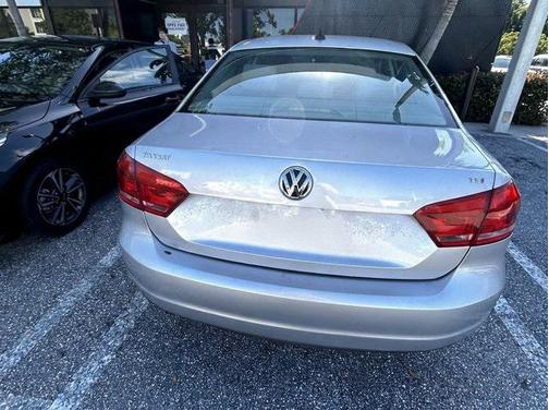 2015 Volkswagen Passat 1.8T Limited Edition