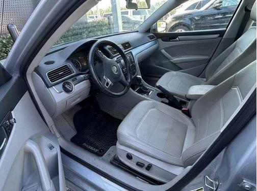 2015 Volkswagen Passat 1.8T Limited Edition