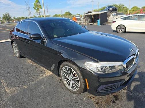 2020 BMW 530 530i