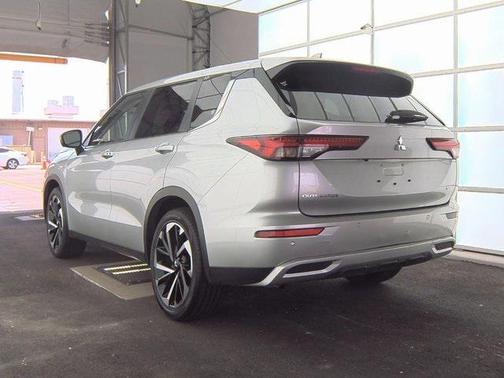 2024 Mitsubishi Outlander SE 2.5 2WD
